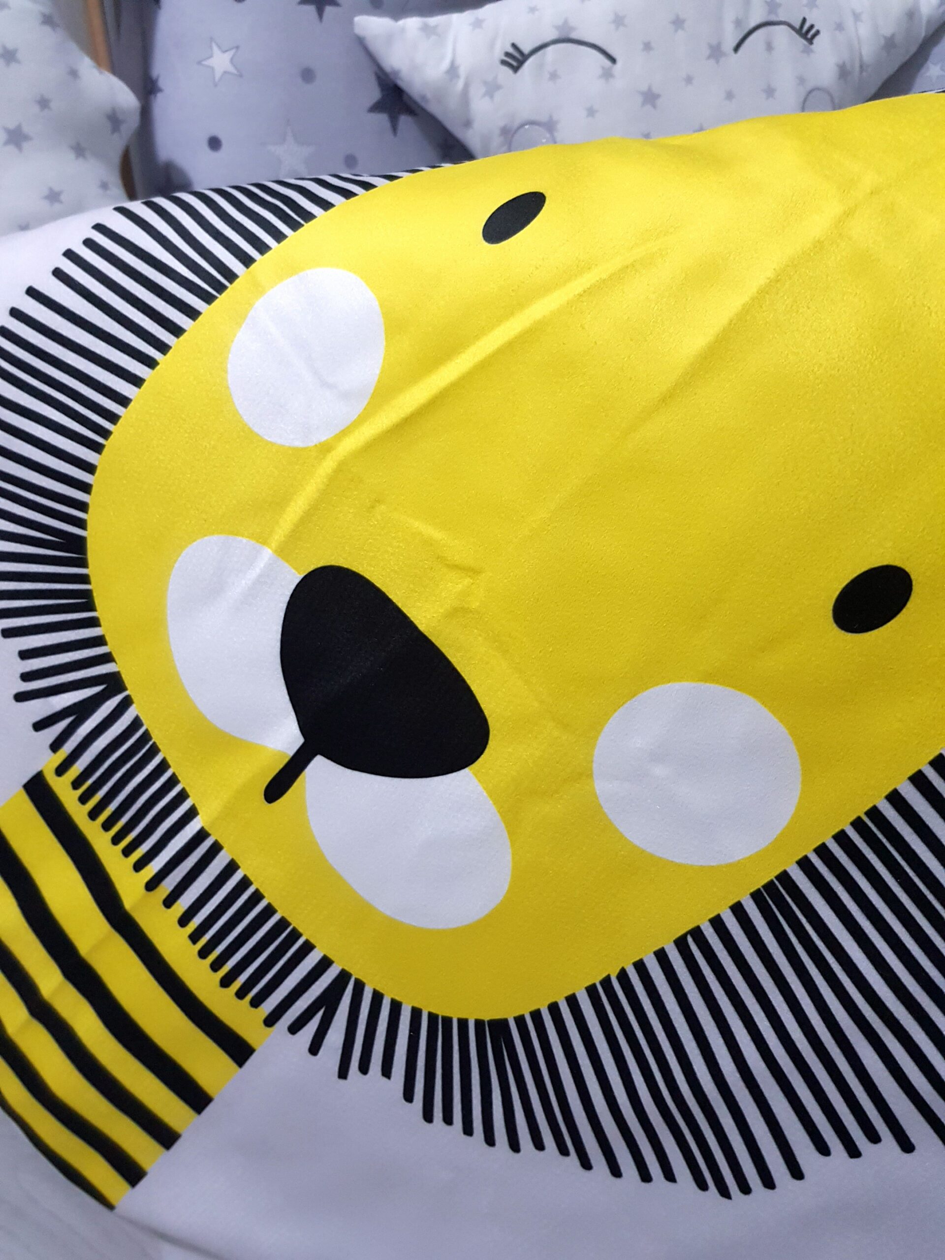 Kral_Aslan_Mobilya_Beşik_Dijital_Baskılı_Bebek_İsimli_Uyku_Seti_(8) Çocuk Odası , Bebek İsimli Kişiye Özel , Dijital Baskılı Bebek Uyku Seti, Yorgan, Çarşaf, Yastık, Nevresim Takımı, Beşik Yan Koruma, Lüks Cibinlik , Park Beşik , Mobilya Beşik , Sepet Beşik , Uyku Arkadaşı Yastık , Ay Bulut Yıldız Süs Yastıkları , Çocuk Uyku Seti , İsme Özel