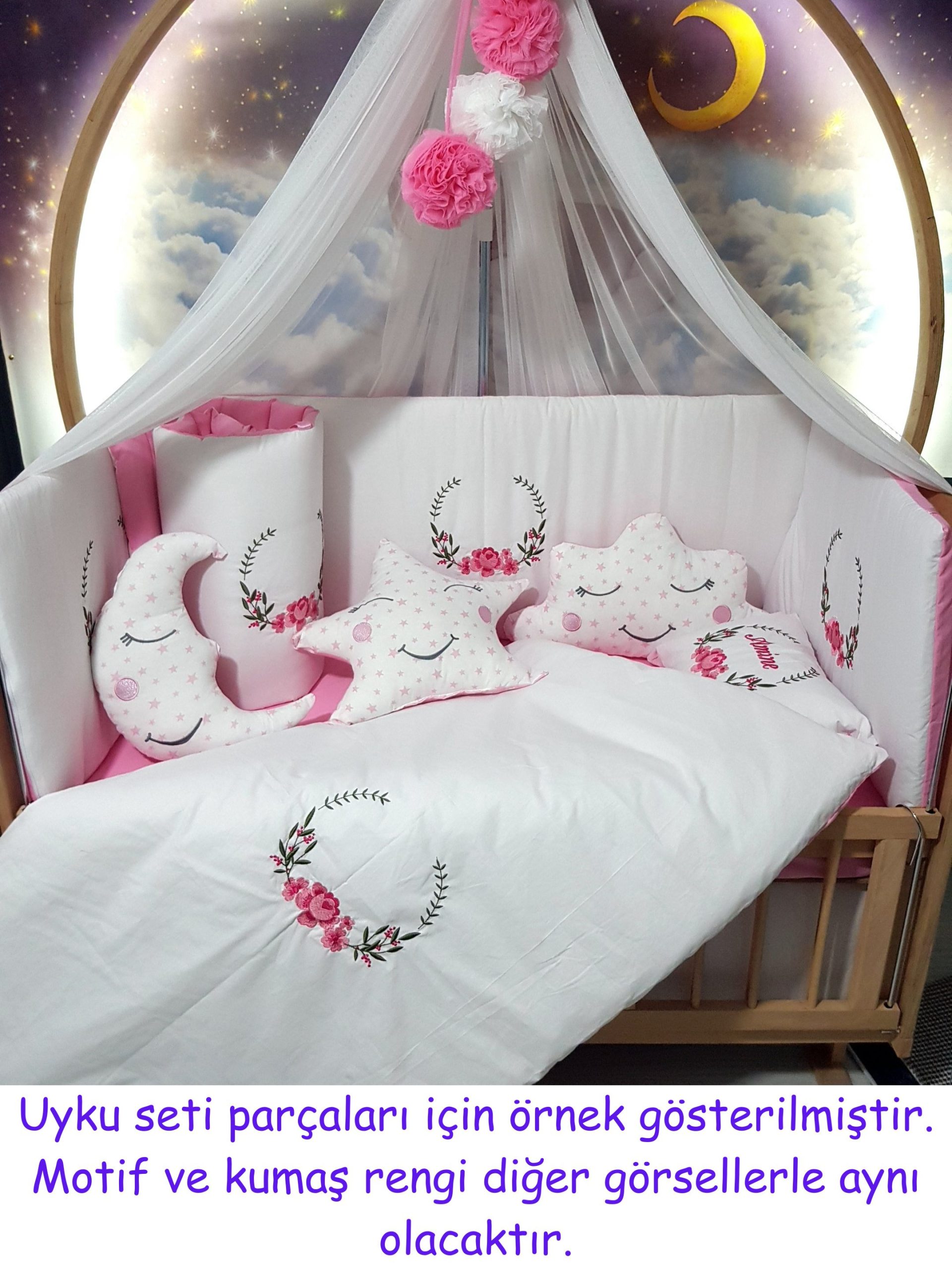 Bebek Odası , Çocuk Odası , Bebek Uyku Seti , Çocuk Uyku Seti , Bebek İsimli Kişiye Özel , Nakışlı Bebek Uyku Seti , İsme Özel Nakışlı Uyku Seti , Bebek İsimli Uyku Seti , Nakışlı Uyku Seti , Yorgan, Çarşaf, Yastık, Nevresim Takımı, Nevresim Seti , Beşik Yan Koruma, Beşik Kenar Korumalık , Lüks Cibinlik , Cibinlik Aparatı , Park Beşik , Mobilya Beşik , Sepet Beşik , Uyku Arkadaşı Yastık , Ay Bulut Yıldız Süs Yastıkları , Nakışlı bebek uyku setleri , Bebek uyku seti , Bebek odası dekorasyonu , Pamuklu bebek uyku seti , Çift yönlü bebek uyku seti , Nakış işlemeli bebek yastığı , Bebek cibinliği