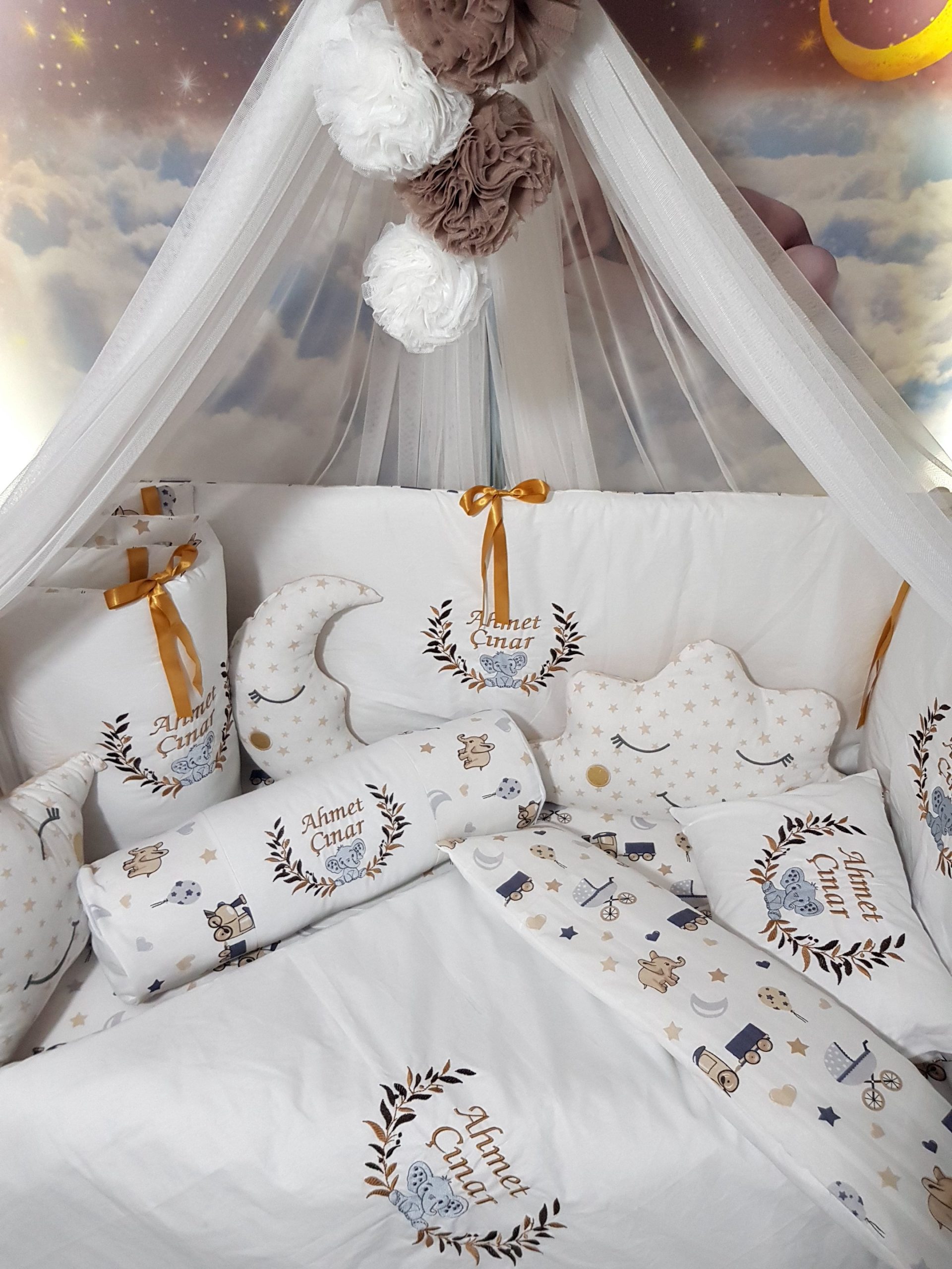 Nakışlı Kırlent, Nakışlı Bebek Yorganı, Nakışlı Bebek Yastığı, Nakışlı Beşik Kenar Koruma, Nakışlı Bebek Uyku Seti