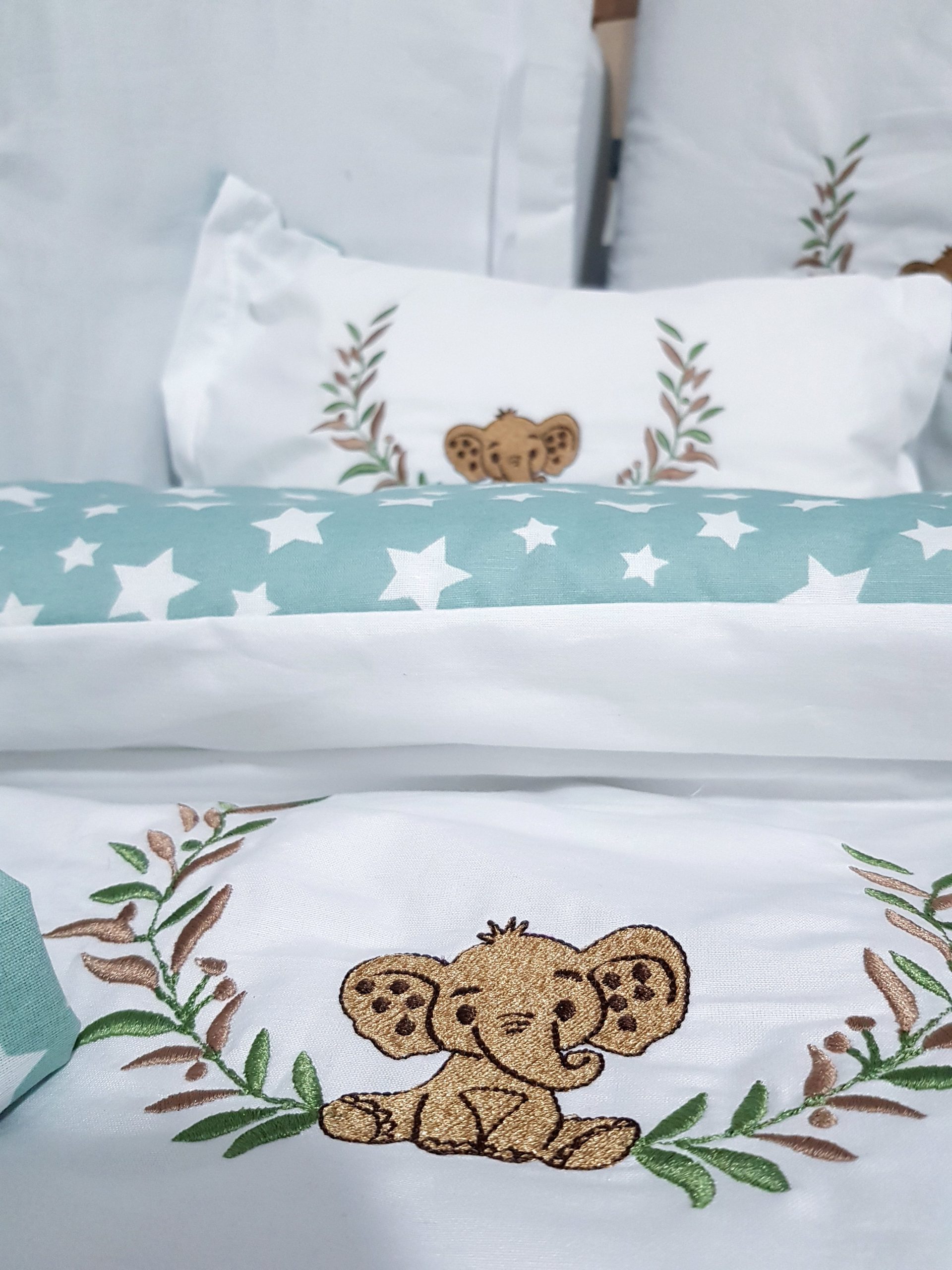 Bebek uyku seti, Bebek odası dekorasyonu, Pamuklu bebek uyku seti, Çift yönlü bebek uyku seti, Nakış işlemeli bebek yastığı