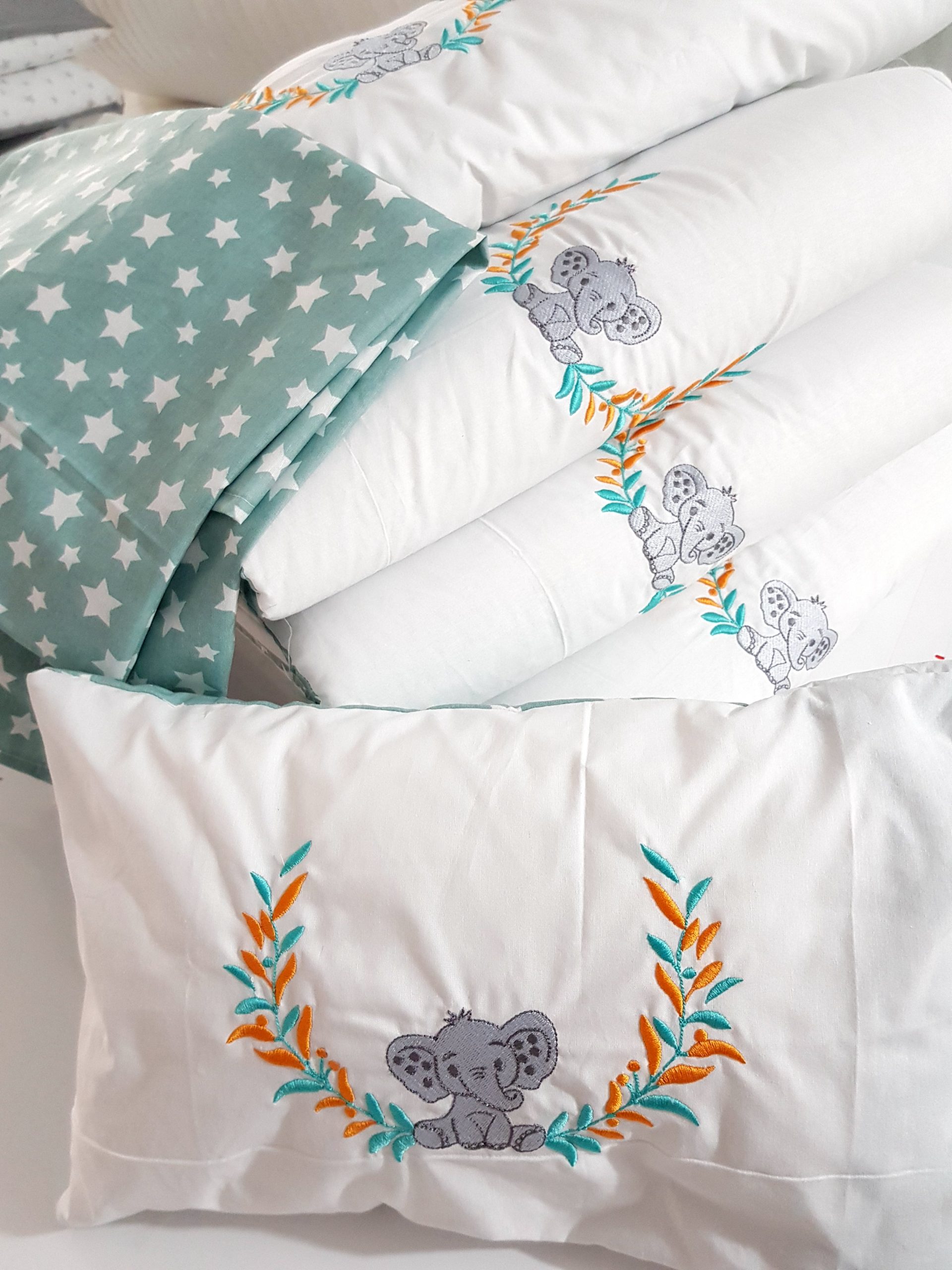 Bebek uyku seti, Bebek odası dekorasyonu, Pamuklu bebek uyku seti, Çift yönlü bebek uyku seti, Nakış işlemeli bebek yastığı