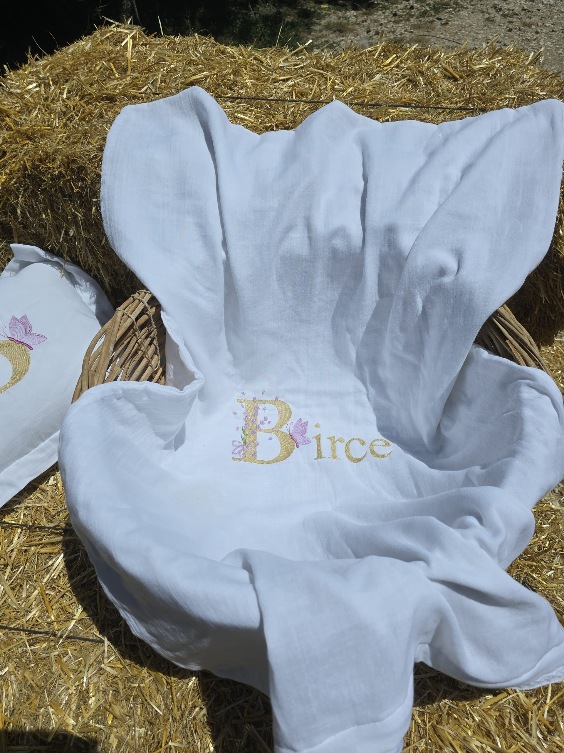 Nakışlı Bebek Uyku Seti İsimli, Müslin Bebek Nevresim Takımı