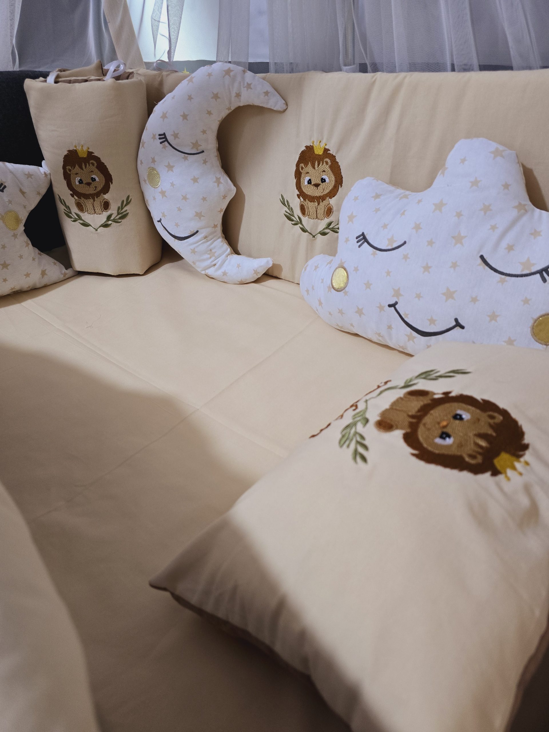 Mobilya Beşik , Sepet Beşik , Uyku Arkadaşı Yastık , Ay Bulut Yıldız Süs Yastıkları , Nakışlı Kırlent