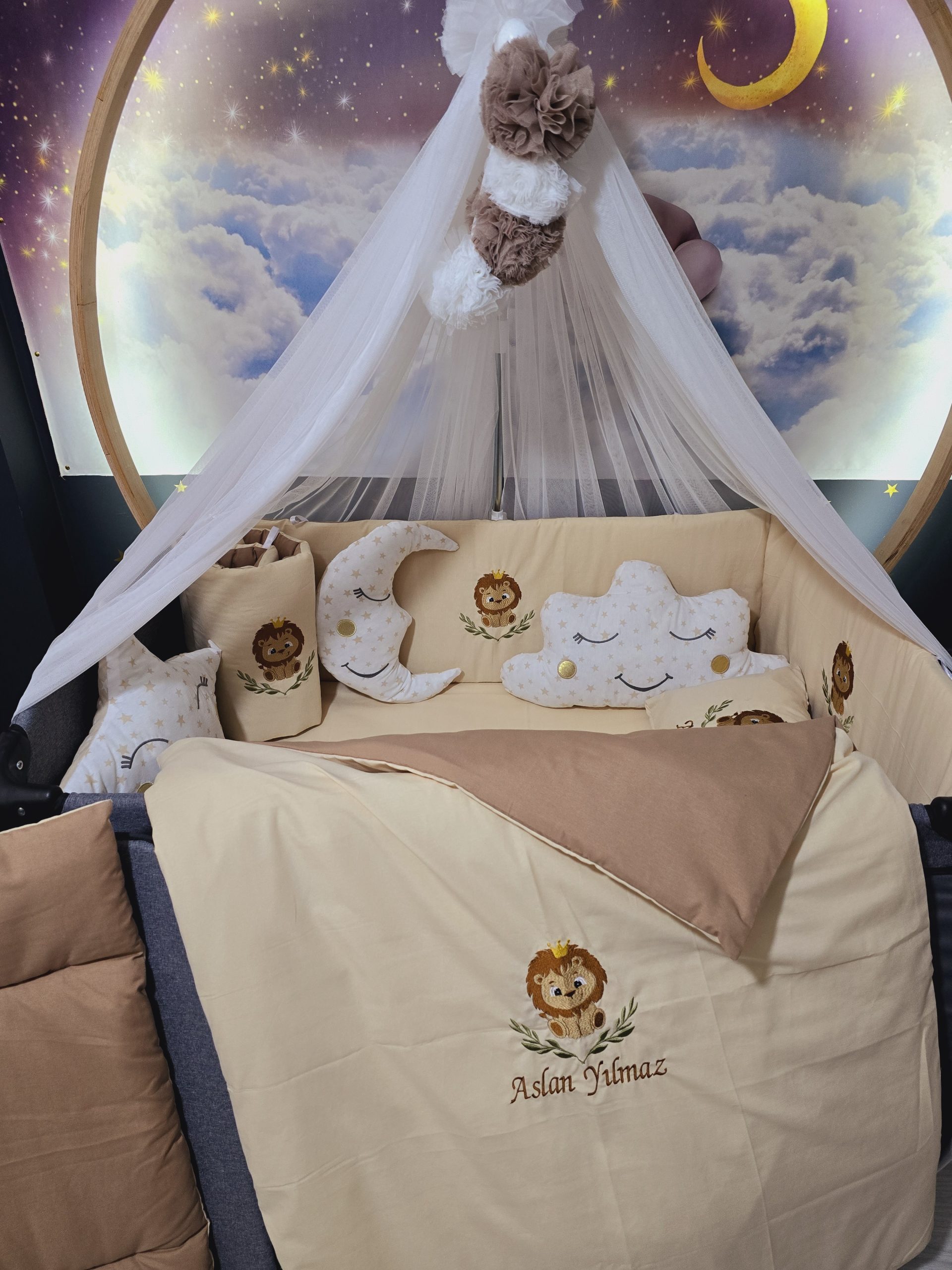 Mobilya Beşik , Sepet Beşik , Uyku Arkadaşı Yastık , Ay Bulut Yıldız Süs Yastıkları , Nakışlı Kırlent