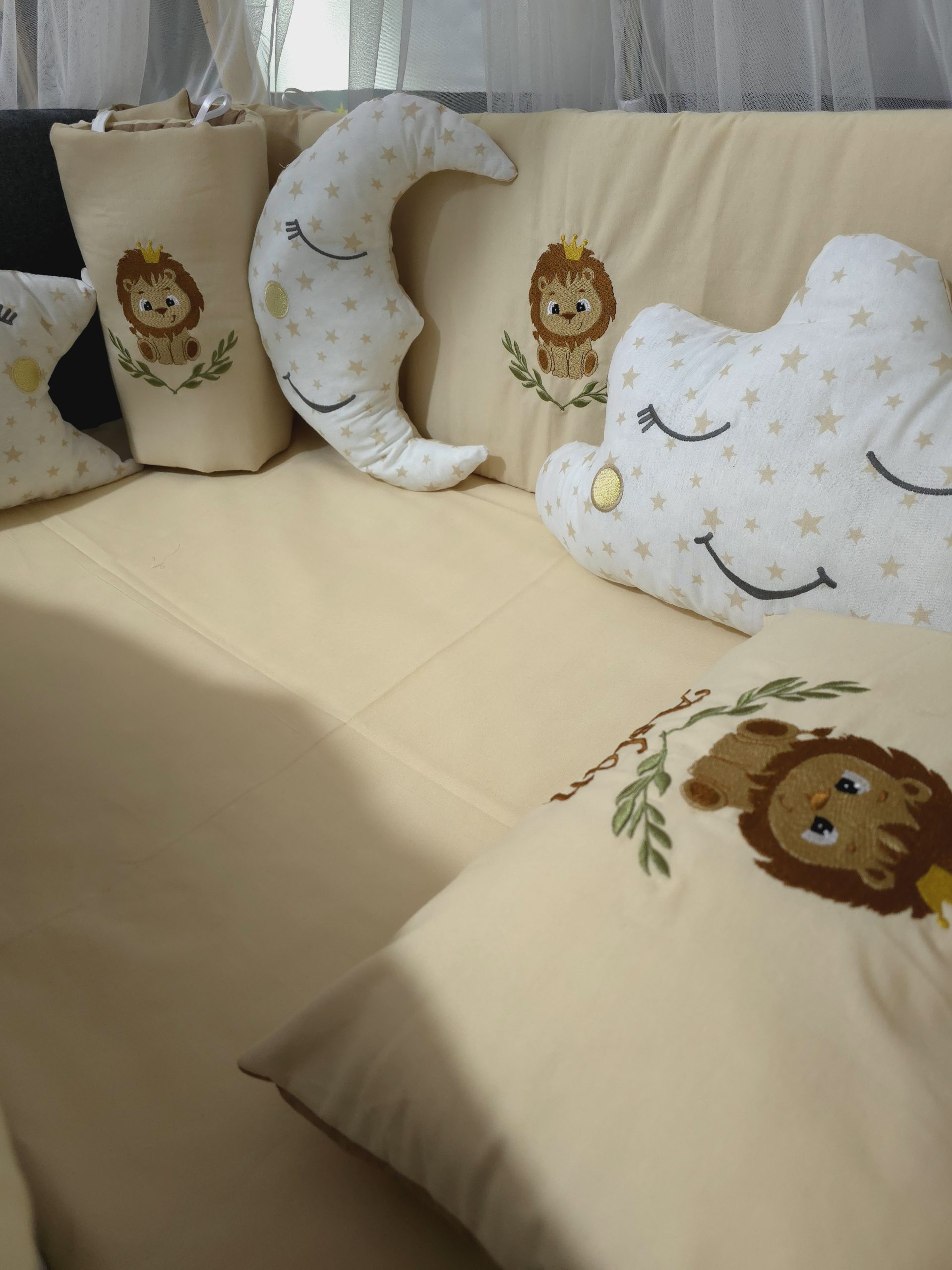 Mobilya Beşik , Sepet Beşik , Uyku Arkadaşı Yastık , Ay Bulut Yıldız Süs Yastıkları , Nakışlı Kırlent