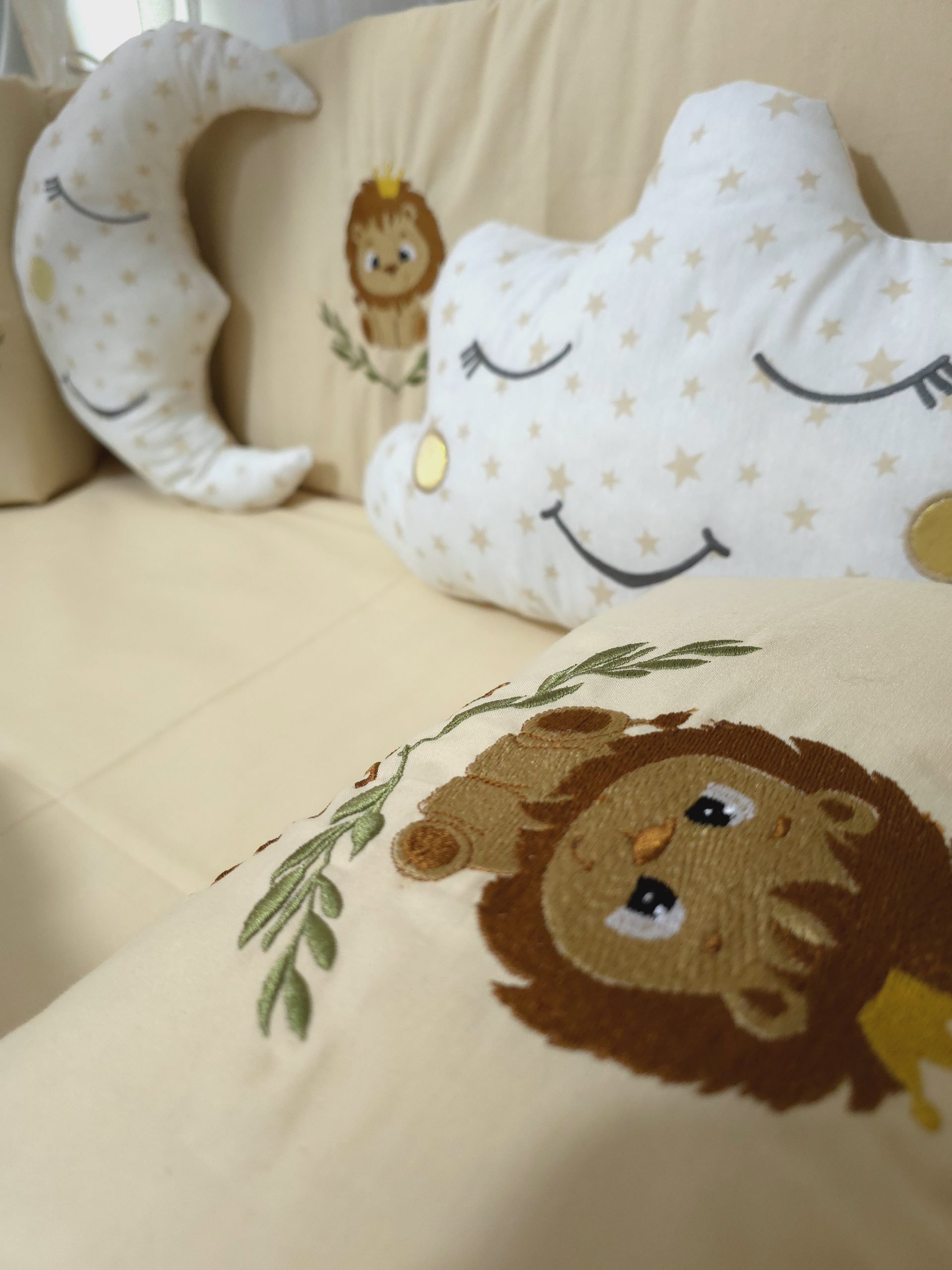 Mobilya Beşik , Sepet Beşik , Uyku Arkadaşı Yastık , Ay Bulut Yıldız Süs Yastıkları , Nakışlı Kırlent