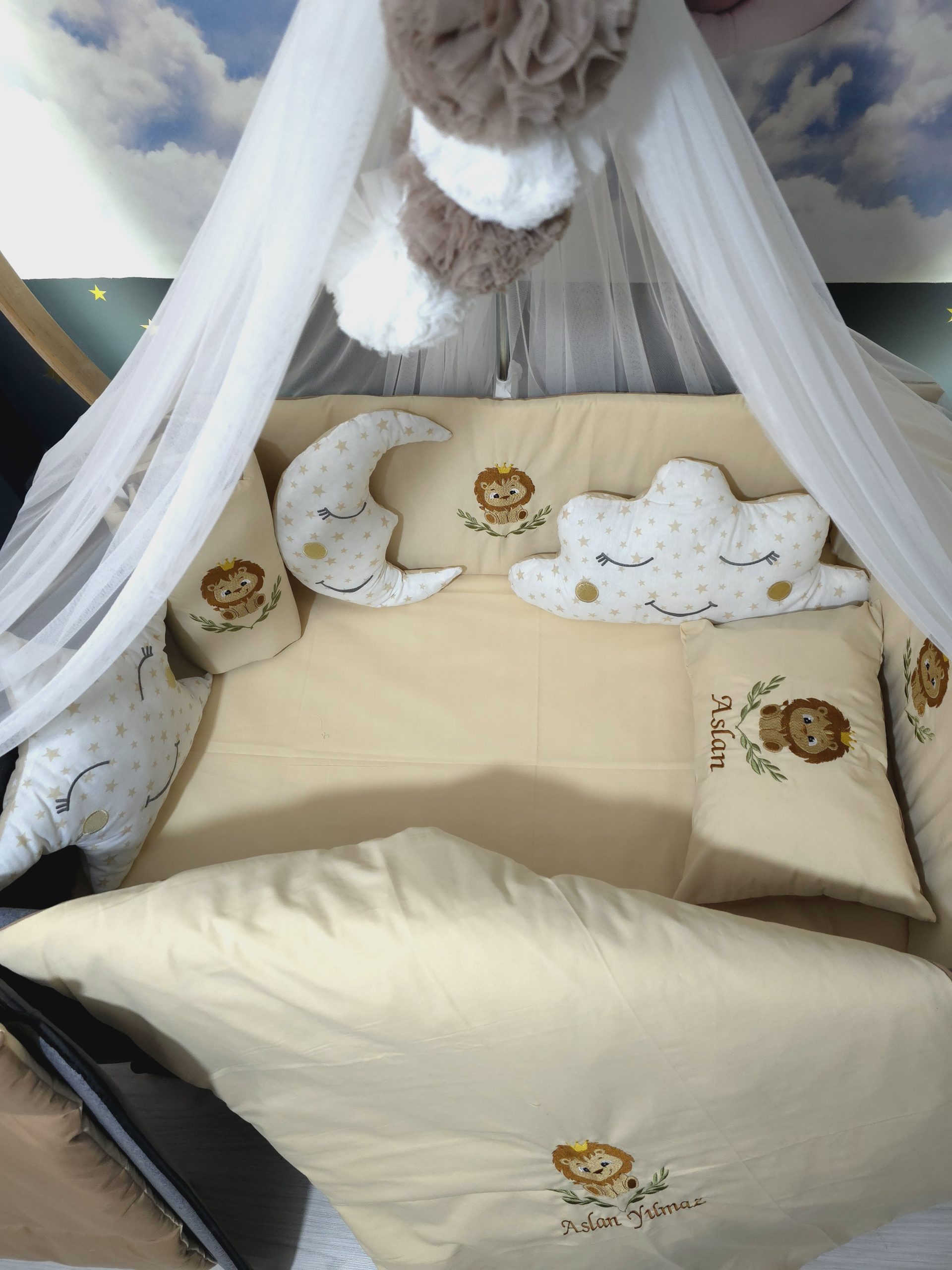 Mobilya Beşik , Sepet Beşik , Uyku Arkadaşı Yastık , Ay Bulut Yıldız Süs Yastıkları , Nakışlı Kırlent