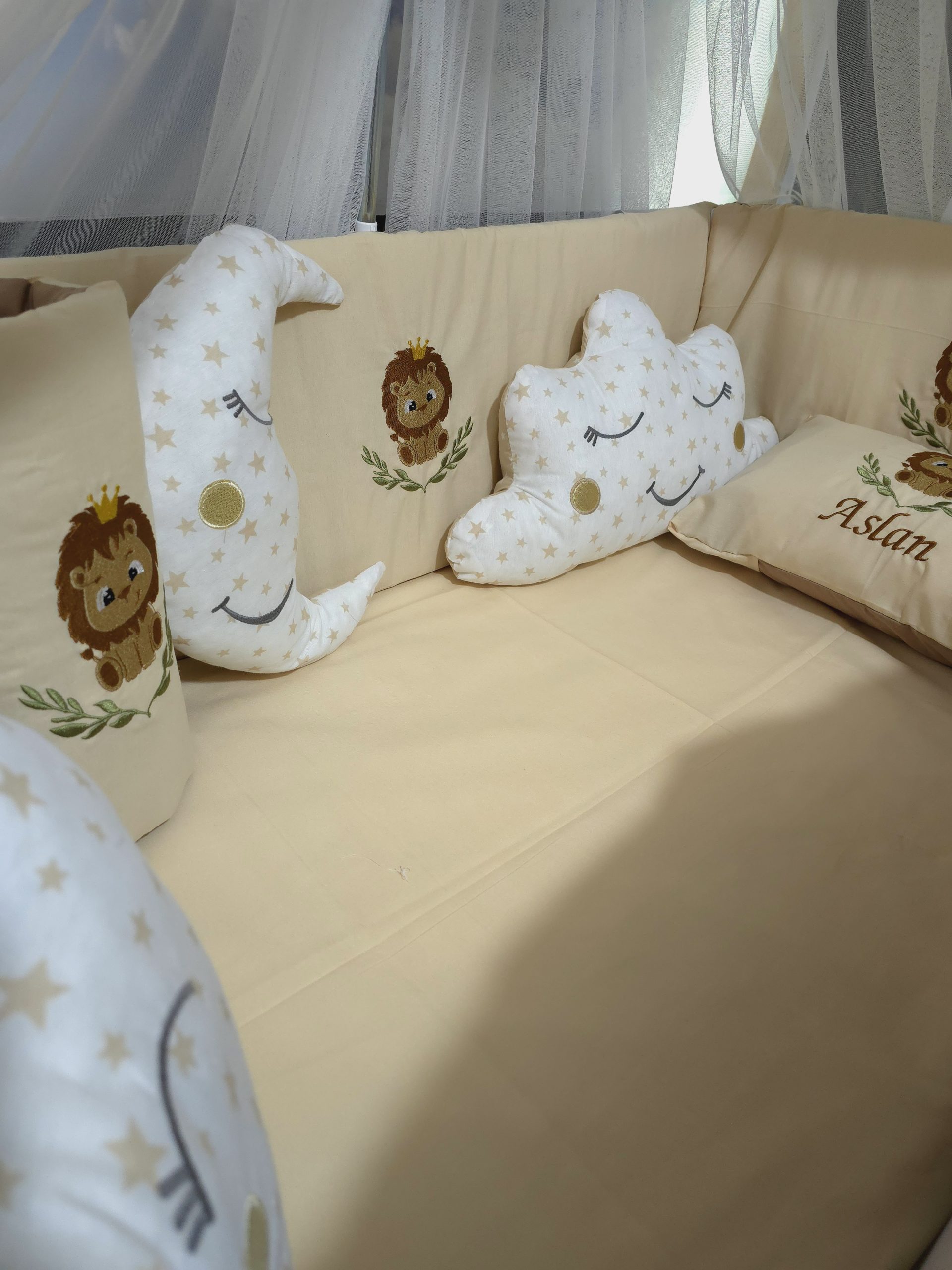 Mobilya Beşik , Sepet Beşik , Uyku Arkadaşı Yastık , Ay Bulut Yıldız Süs Yastıkları , Nakışlı Kırlent