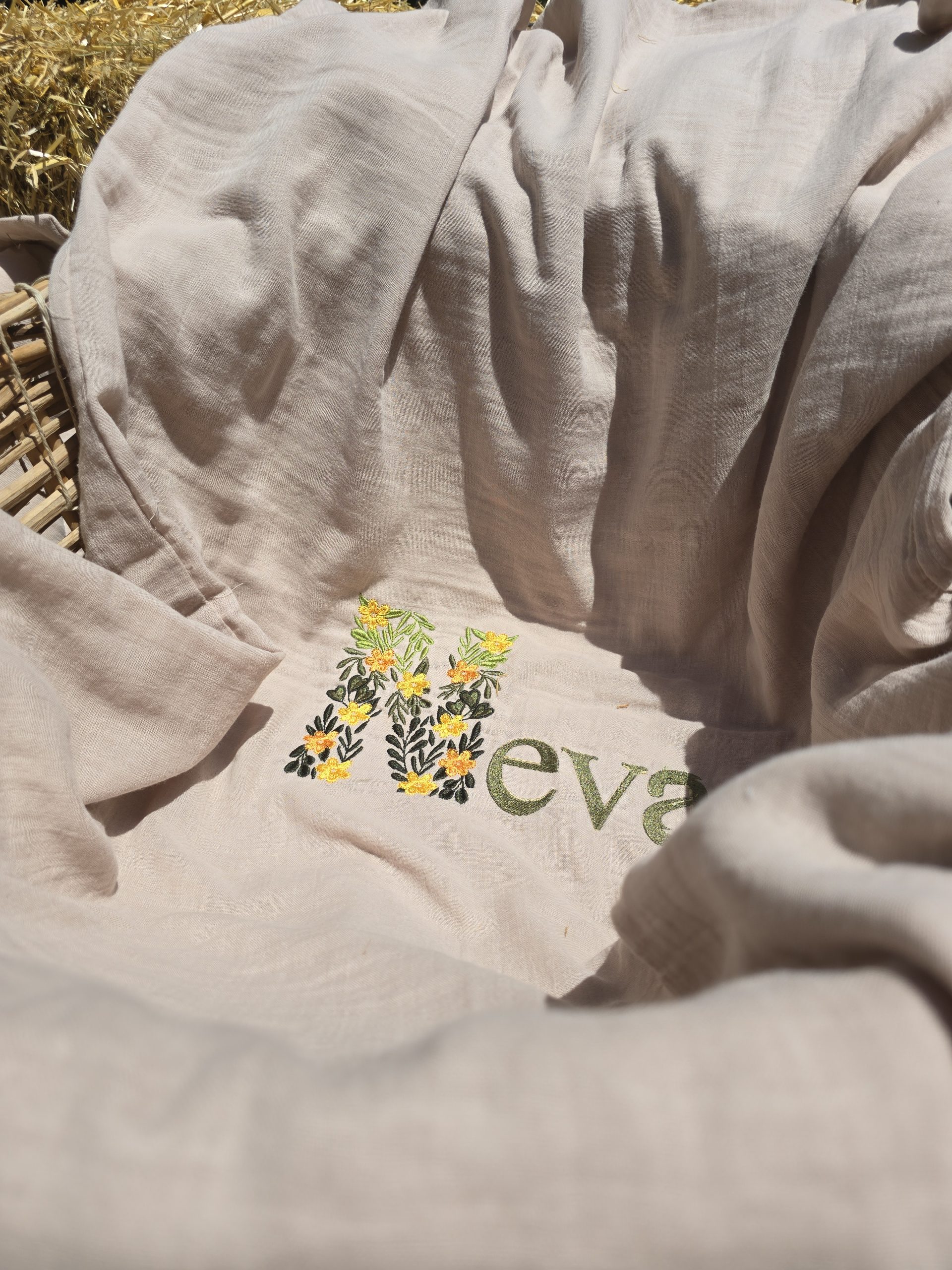 Nakışlı Müslin Kumaş Kırlent, Nakışlı Bebek Uyku Seti İsimli, Müslin Bebek Nevresim Takımı, Müslin Bebek Battaniye