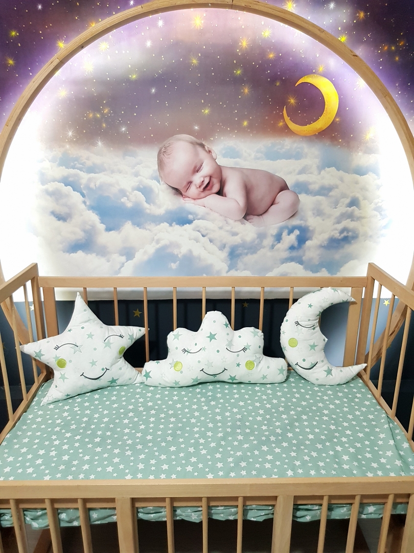 Ay Yastık, Bulut Yastık, Yıldız Yastık, Çocuk Odası, Bebek Odası, Uyku Arkadaşı, Süs Yastıkları, Dekoratif Yastık, Gülen Yüz Yastık, Ay Dede Yastık, Gülen Yüz Nakışlı Yastık, Uyku Yastığı, Süs Yastığı