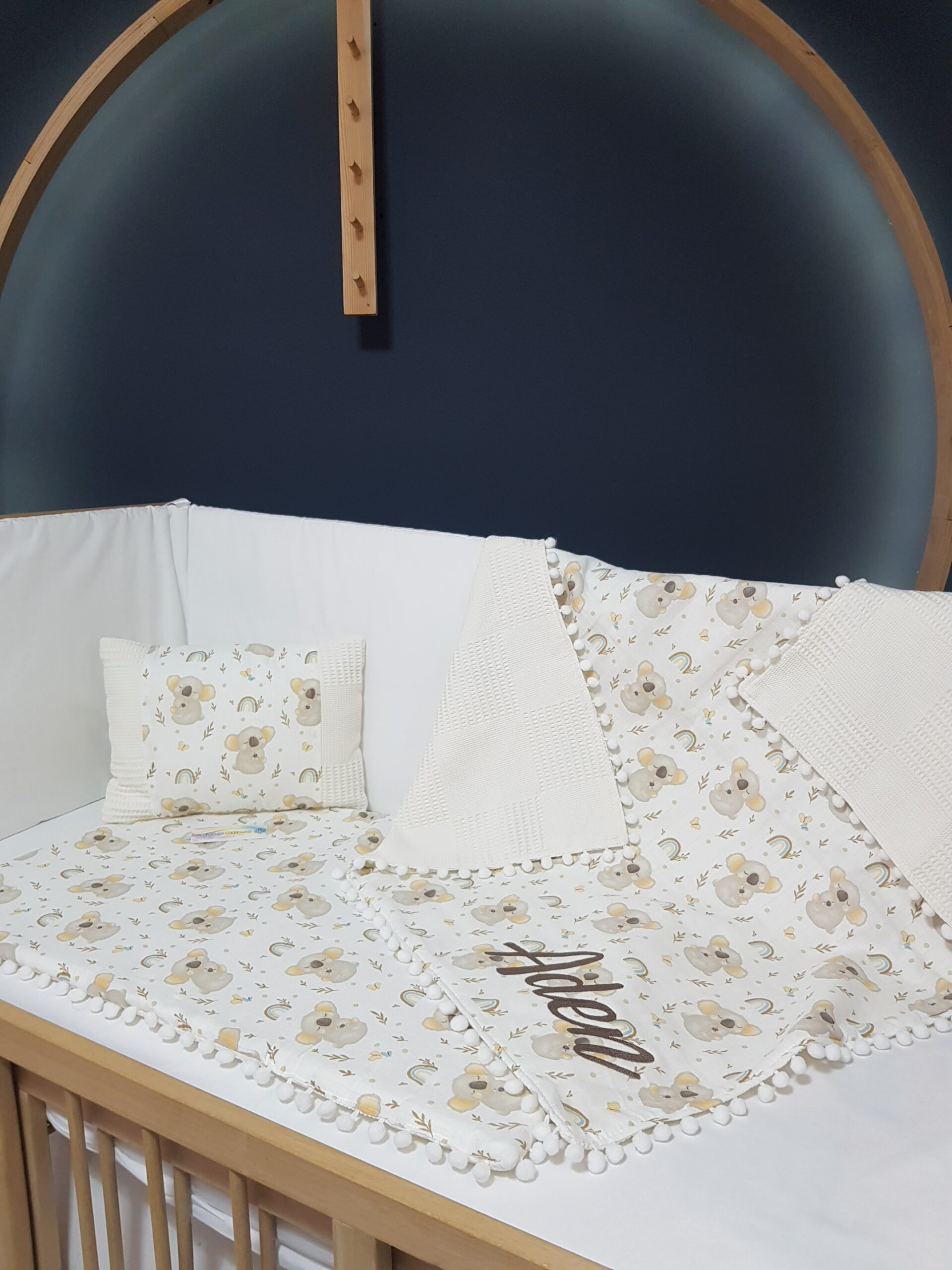 müslin_pike_alt_değiştirme_seti_koalalı_alt_açma_minderi_battaniye_yastık_(3) bebek alt açma seti, bebek alt değiştirme seti, alt açma minderi, müslin pike battaniye, koalalı alt açma minderi