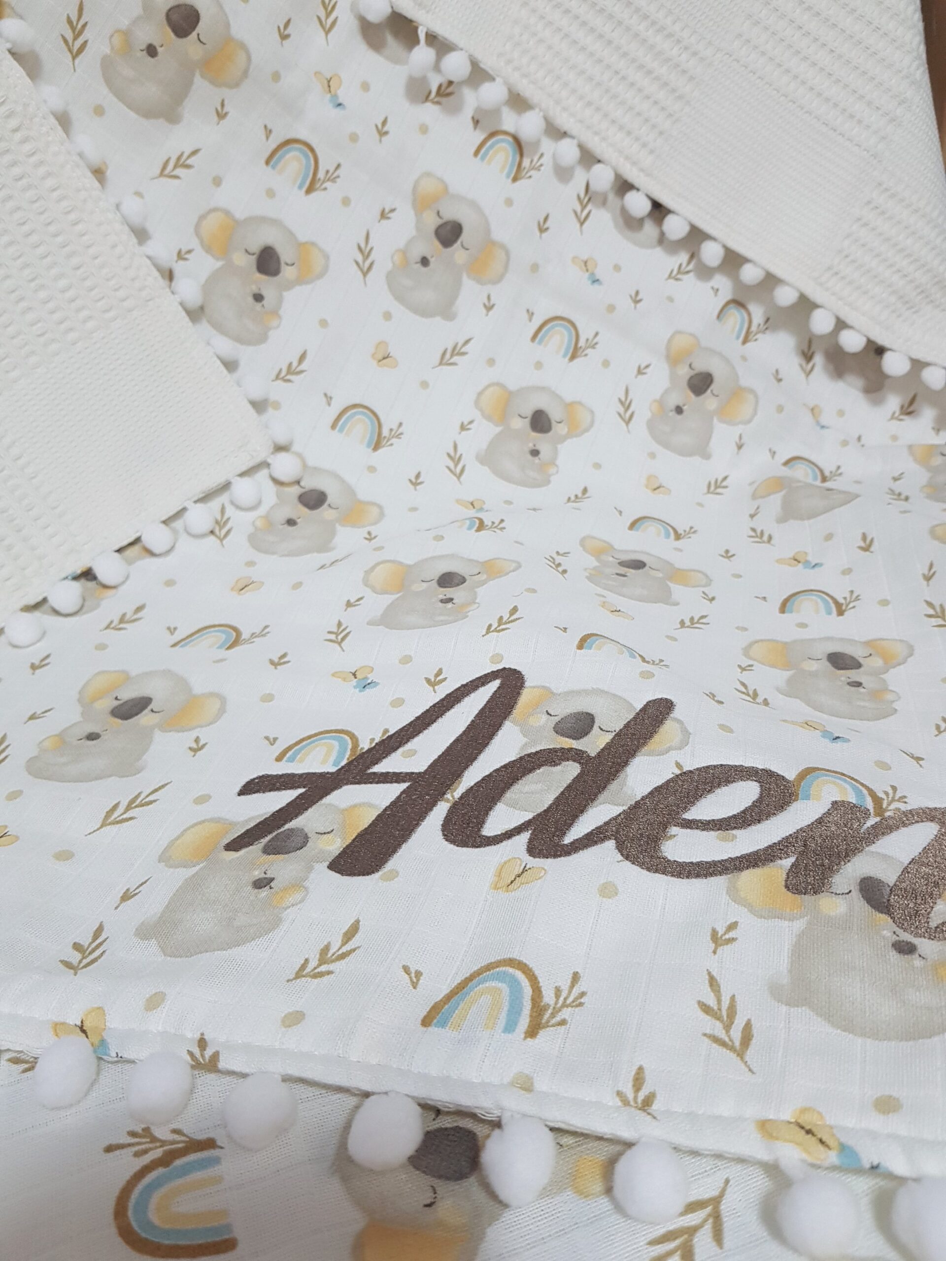 müslin_pike_alt_değiştirme_seti_koalalı_alt_açma_minderi_battaniye_yastık_(5) bebek alt açma seti, bebek alt değiştirme seti, alt açma minderi, müslin pike battaniye, koalalı alt açma minderi