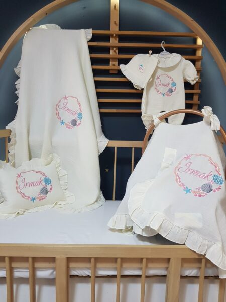 müslin hastane çıkışı isimli