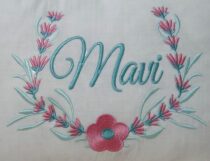 nakışlı müslin kız bebek hastane çıkışı