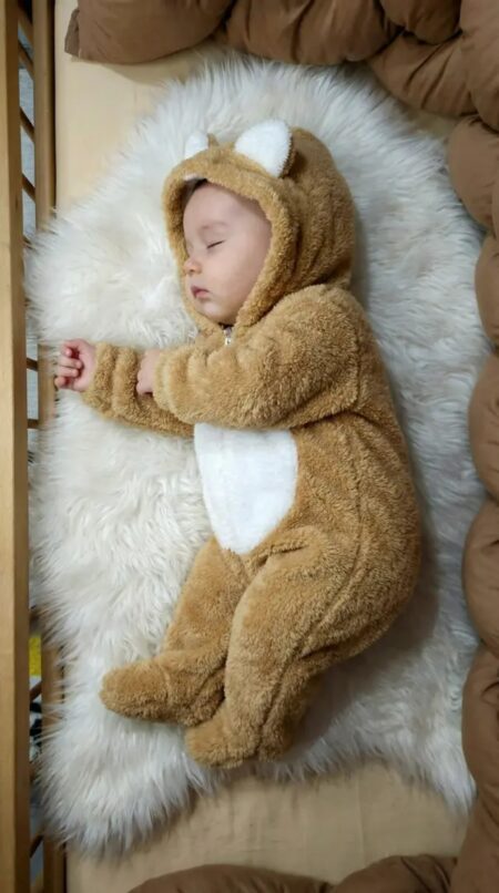 kapüşonlu peluş bebek tulumu, erkek bebk tulumu, kız bebek tulumu, kapüşonlu bebek tulumu