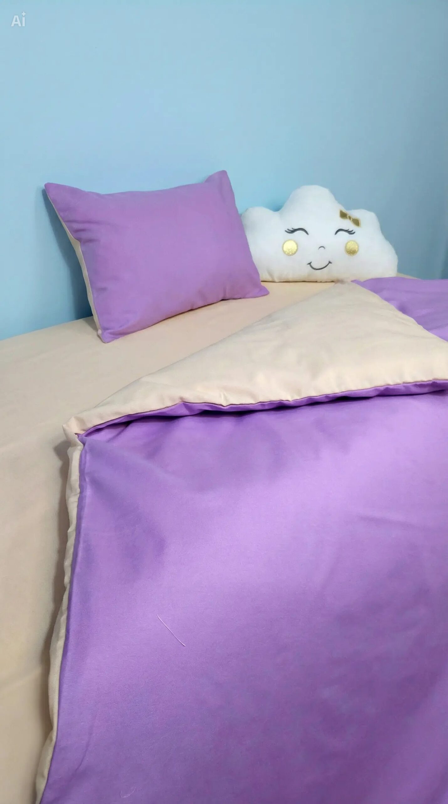 6-parça-bebek-cocuk-uyku-seti-(3) bebek uyku seti: 90x130 yorgan ve kılıfı, 30x45 yastık ve kılıfı ile çarşaf dahil. Sevimli bulut yastık hediye